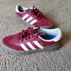 Adidas busenitz